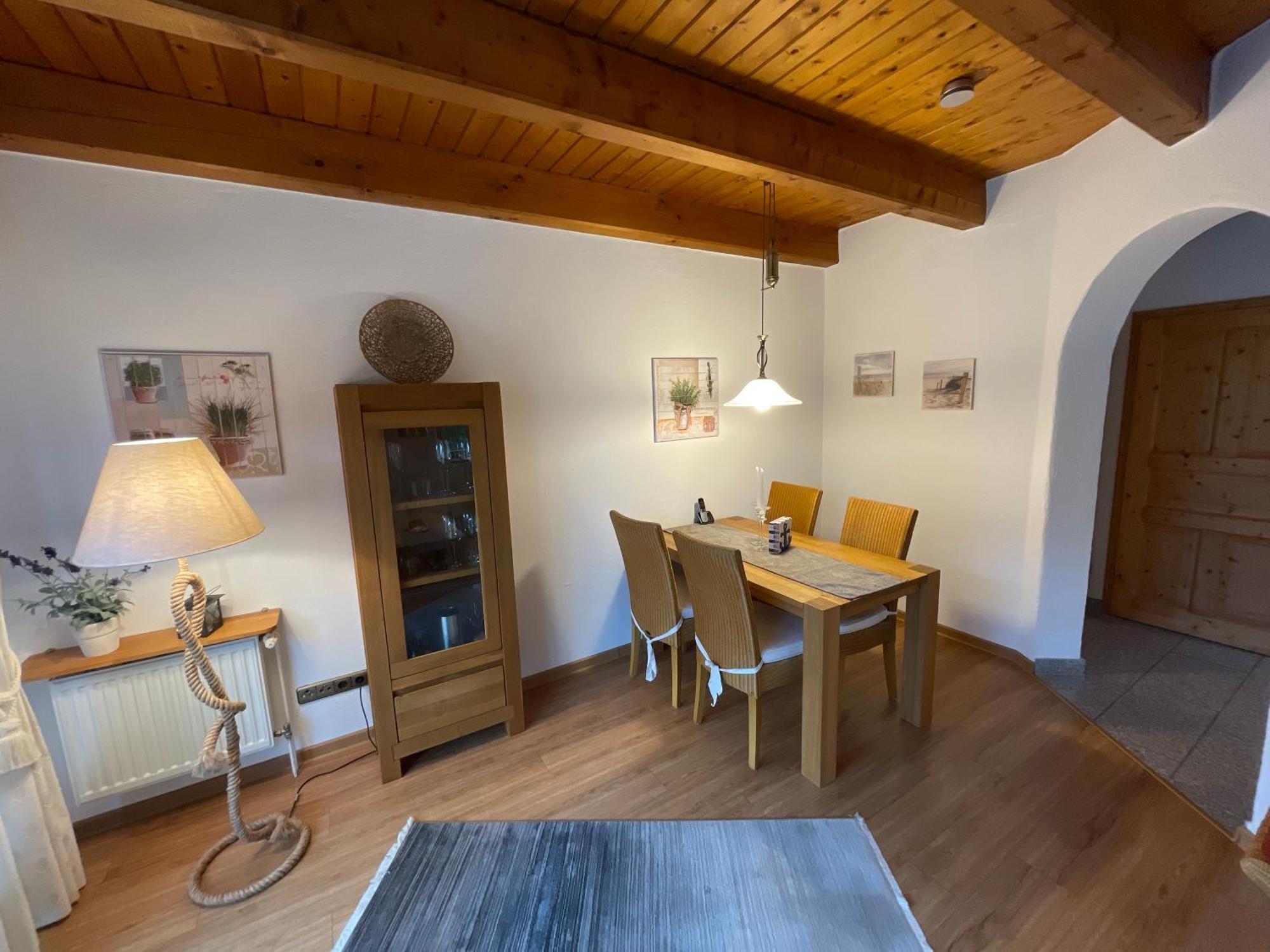 Ferienhaus Henny: 6 Geh-Minuten Vom Hafen. Privater Garten Jemgum Exterior foto